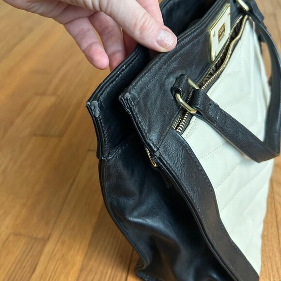 Steve Madden Black White Textured Quilted Shoulder Bag Purse - Picture 4 of 7